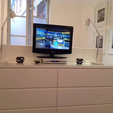 Studio B Apartment *